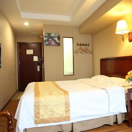 Greentree Inn Heilongjiang Harbin Zhongyang Street Business Hotel Eksteriør billede