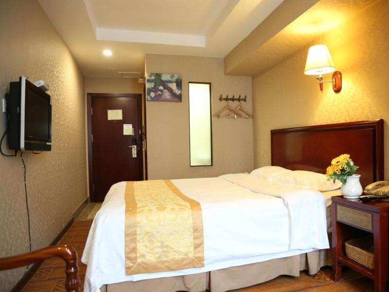 Greentree Inn Heilongjiang Harbin Zhongyang Street Business Hotel Eksteriør billede