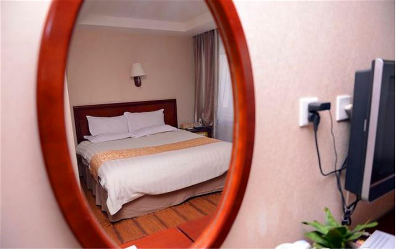 Greentree Inn Heilongjiang Harbin Zhongyang Street Business Hotel Eksteriør billede
